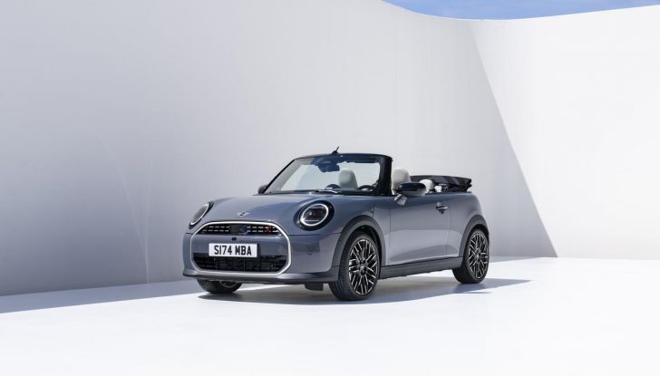 Nuova Mini Cooper Cabrio: caratteristiche, design, abitacolo, motori e allestimenti - Foto 5 di 64