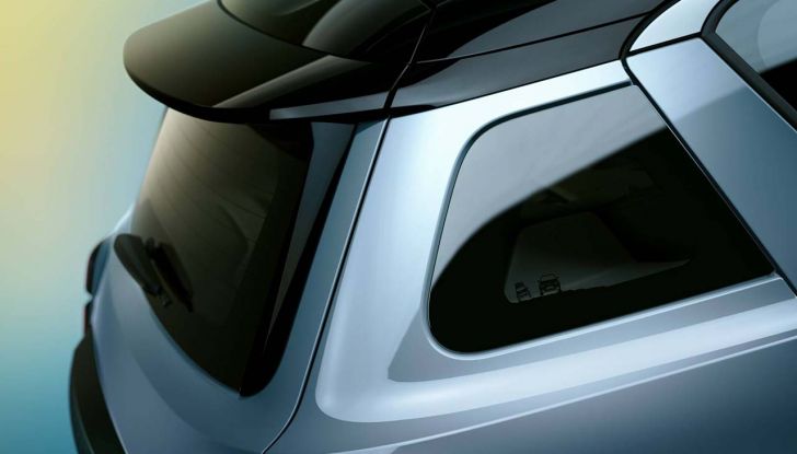 Renault 4 E-Tech Electric: svelate le prime immagini, debutto al Salone di Parigi - Foto 5 di 10