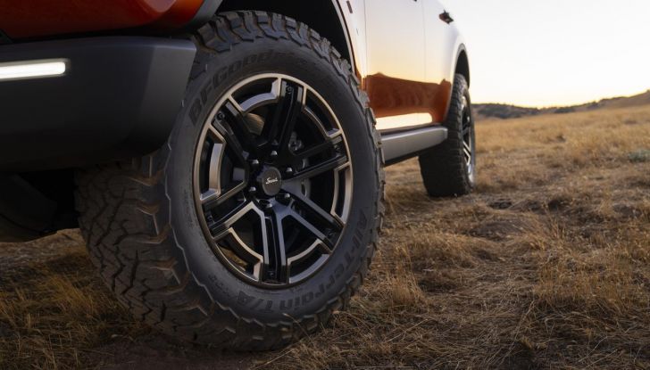 Scout Terra e Traveler: caratteristiche, design, abitacolo, motori, versioni e prezzi - Foto 74 di 79