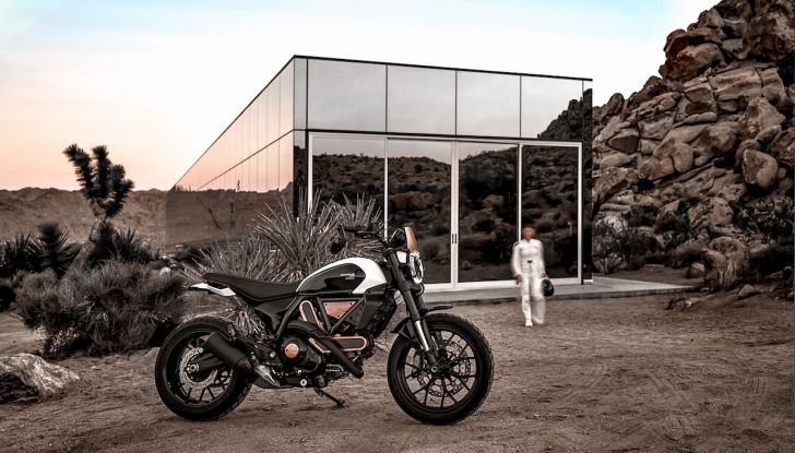 Scrambler Ducati 10° Anniversario Rizoma Edition: Ducati celebra 10 anni di Scrambler - Foto 3 di 10