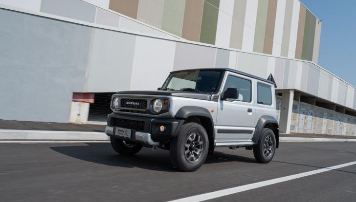 Suzuki Jimny Mata: caratteristiche, design, abitacolo, motore e disponibilità - Foto 3 di 51