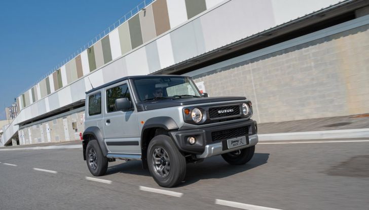Suzuki Jimny Mata: caratteristiche, design, abitacolo, motore e disponibilità - Foto 22 di 51