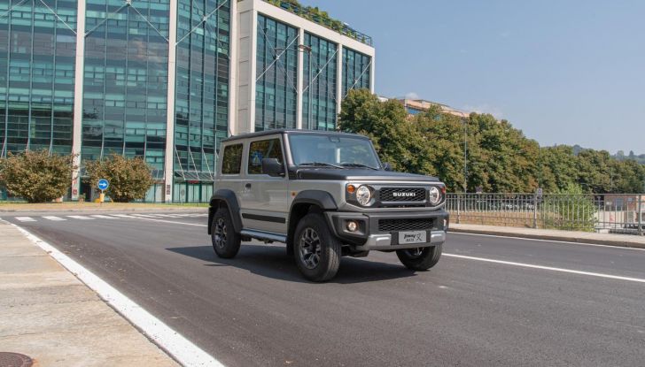 Suzuki Jimny Mata: caratteristiche, design, abitacolo, motore e disponibilità - Foto 32 di 51