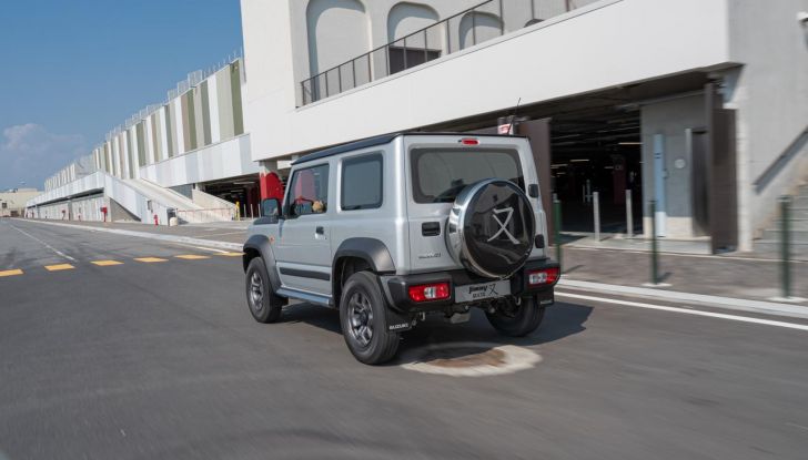 Suzuki Jimny Mata: caratteristiche, design, abitacolo, motore e disponibilità - Foto 42 di 51