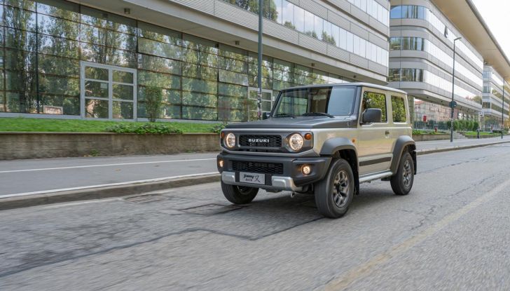 Suzuki Jimny Mata: caratteristiche, design, abitacolo, motore e disponibilità - Foto 1 di 51