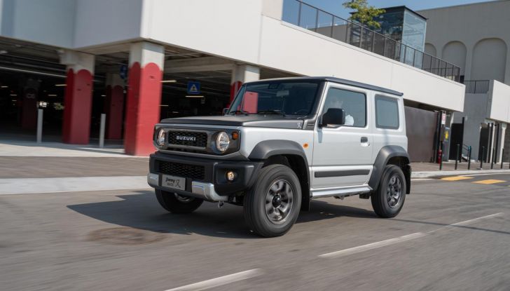 Suzuki Jimny Mata: caratteristiche, design, abitacolo, motore e disponibilità - Foto 9 di 51