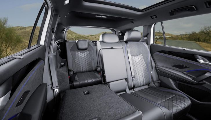 Nuovo Volkswagen Tayron: caratteristiche, design, abitacolo, allestimenti, motori e prezzo - Foto 63 di 127