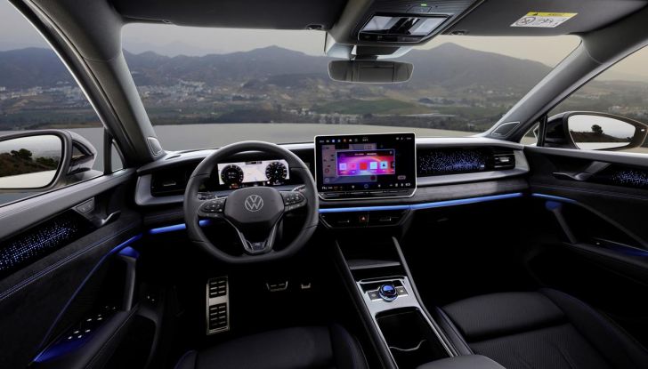 Nuovo Volkswagen Tayron: caratteristiche, design, abitacolo, allestimenti, motori e prezzo - Foto 23 di 127