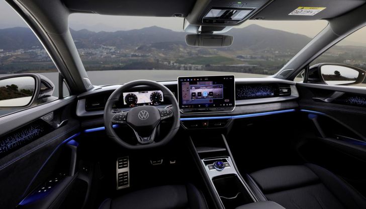 Nuovo Volkswagen Tayron: caratteristiche, design, abitacolo, allestimenti, motori e prezzo - Foto 24 di 127