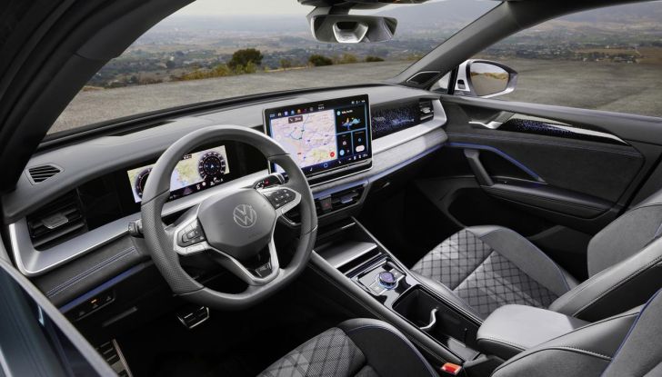 Nuovo Volkswagen Tayron: caratteristiche, design, abitacolo, allestimenti, motori e prezzo - Foto 53 di 127