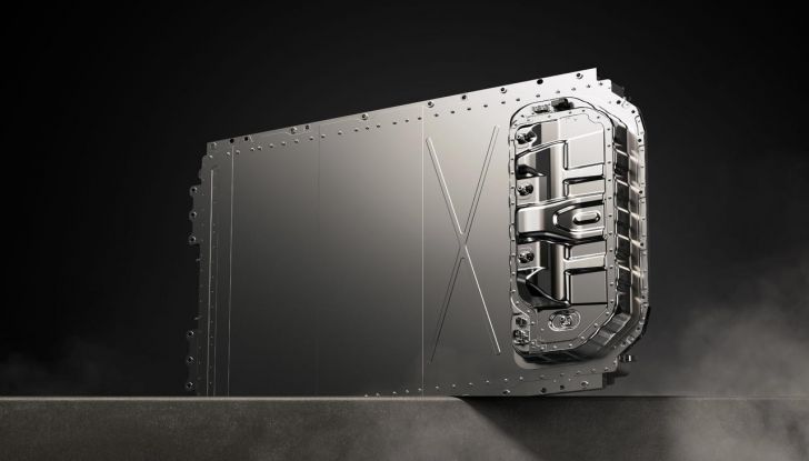 Xiaomi SU7 Ultra: caratteristiche, design, abitacolo, motori, prestazioni e prezzo - Foto 4 di 24