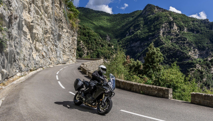 Yamaha Tracer 9 2025: svelati i prezzi della nuova crossover giapponese - Foto 9 di 14