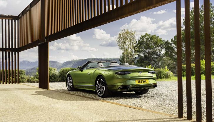 Bentley Continental GT Speed 2024: caratteristiche, novità e prestazioni della coupé britannica - Foto 20 di 23
