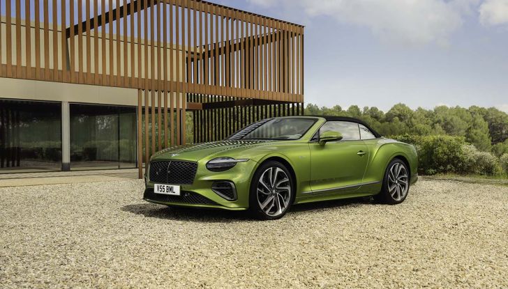 Bentley Continental GT Speed 2024: caratteristiche, novità e prestazioni della coupé britannica - Foto 22 di 23