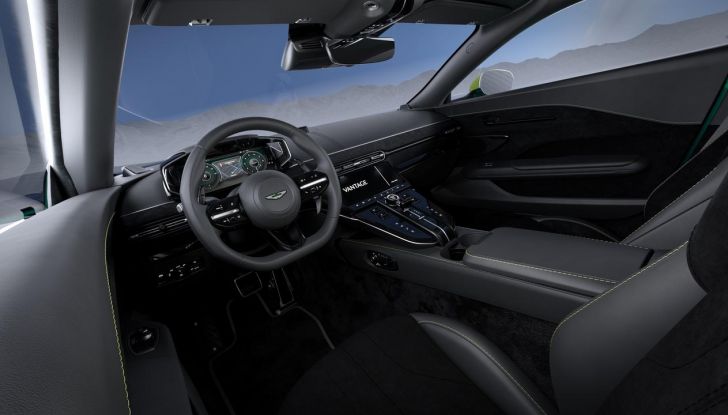 Aston Martin Vantage AMV24 Edition: caratteristiche, design, abitacolo, motore e prestazioni - Foto 5 di 7