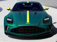 Aston Martin Vantage AMV24 Edition: caratteristiche, design, abitacolo, motore e prestazioni