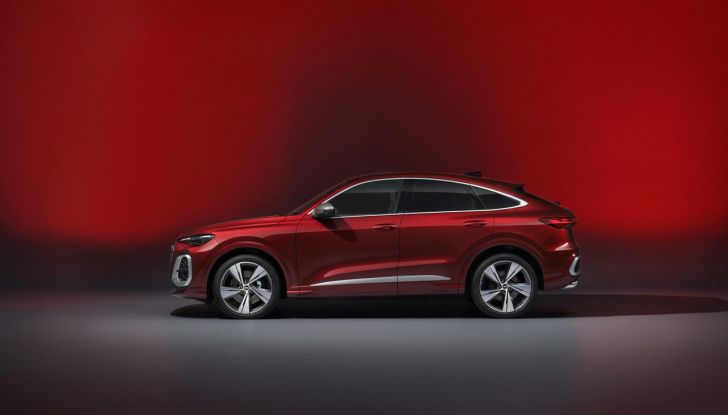 Audi Q5 Sportback 2025: prezzi, allestimenti e disponibilità - Foto 21 di 29