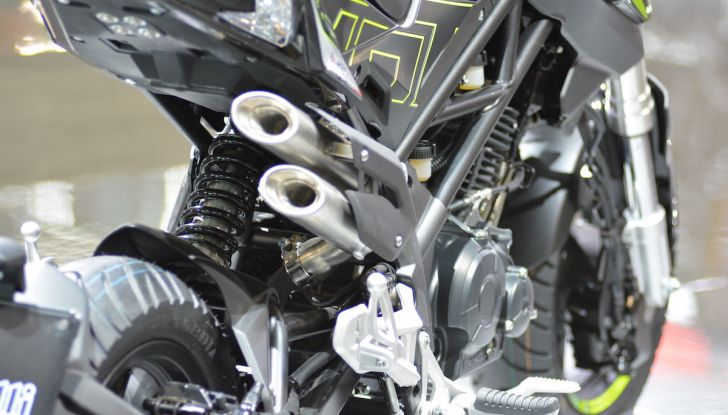 Benelli Leoncino Bobber 400: nuova power cruiser per il 2025 - Foto 13 di 65