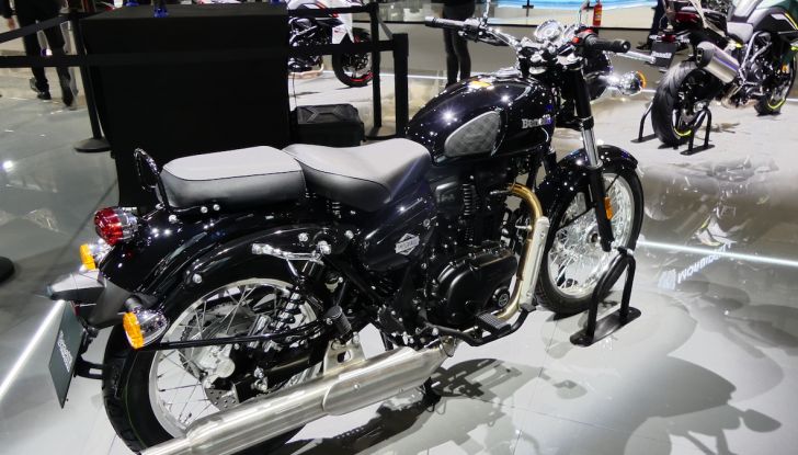 Benelli Leoncino Bobber 400: nuova power cruiser per il 2025 - Foto 50 di 65