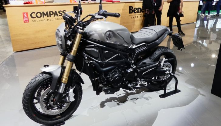 Benelli Leoncino Bobber 400: nuova power cruiser per il 2025 - Foto 64 di 65