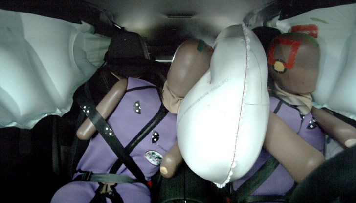 Cupra Tavascan conquista le cinque stelle nei test Euro NCAP - Foto 4 di 12