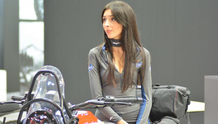 Le più belle ragazze di EICMA 2024 - Foto 10 di 55