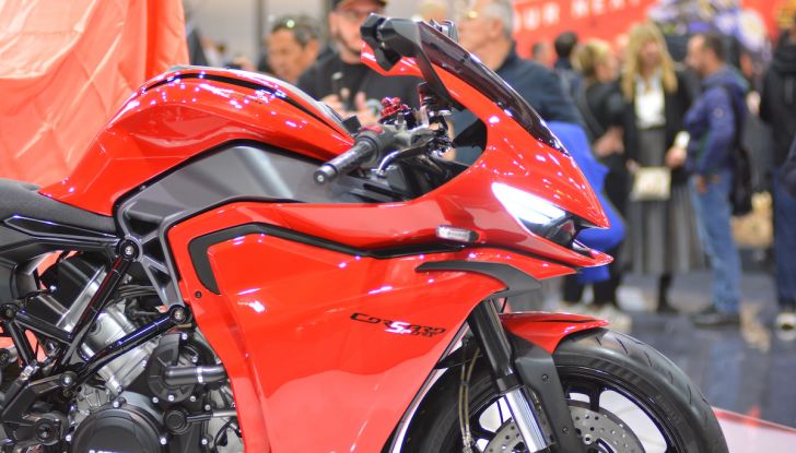 Moto Morini Corsaro GT 2025: una crossover touring per ogni avventura - Foto 27 di 70