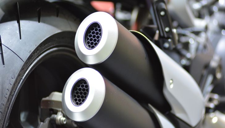 Moto Morini Corsaro GT 2025: una crossover touring per ogni avventura - Foto 32 di 70