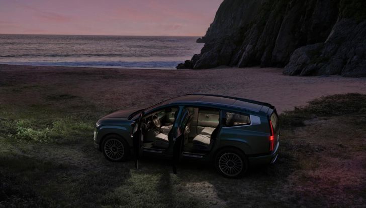 Hyundai Ioniq 9: caratteristiche, design, abitacolo, versioni, motori, prestazioni e autonomia - Foto 10 di 124