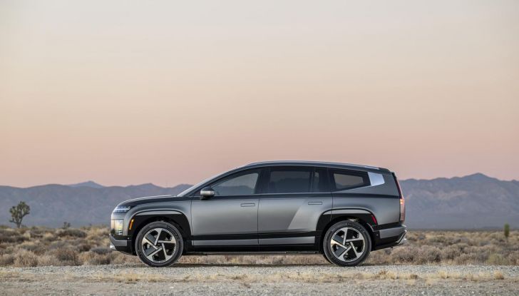 Hyundai Ioniq 9: caratteristiche, design, abitacolo, versioni, motori, prestazioni e autonomia - Foto 59 di 124