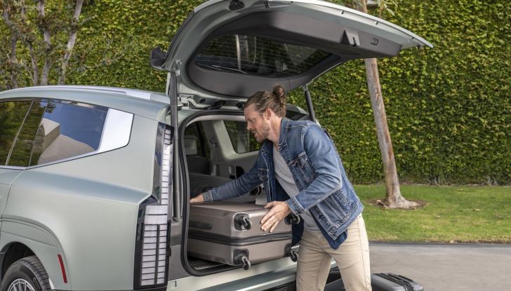 Hyundai Ioniq 9: caratteristiche, design, abitacolo, versioni, motori, prestazioni e autonomia - Foto 66 di 124