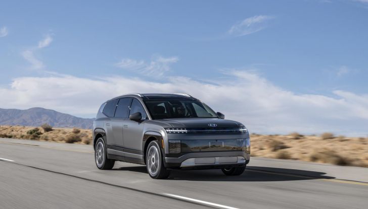 Hyundai Ioniq 9: caratteristiche, design, abitacolo, versioni, motori, prestazioni e autonomia - Foto 22 di 124