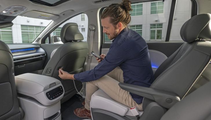 Hyundai Ioniq 9: caratteristiche, design, abitacolo, versioni, motori, prestazioni e autonomia - Foto 88 di 124