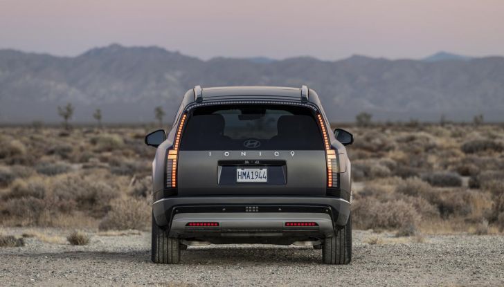 Hyundai Ioniq 9: caratteristiche, design, abitacolo, versioni, motori, prestazioni e autonomia - Foto 58 di 124