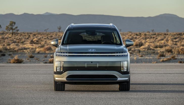 Hyundai Ioniq 9: caratteristiche, design, abitacolo, versioni, motori, prestazioni e autonomia - Foto 44 di 124