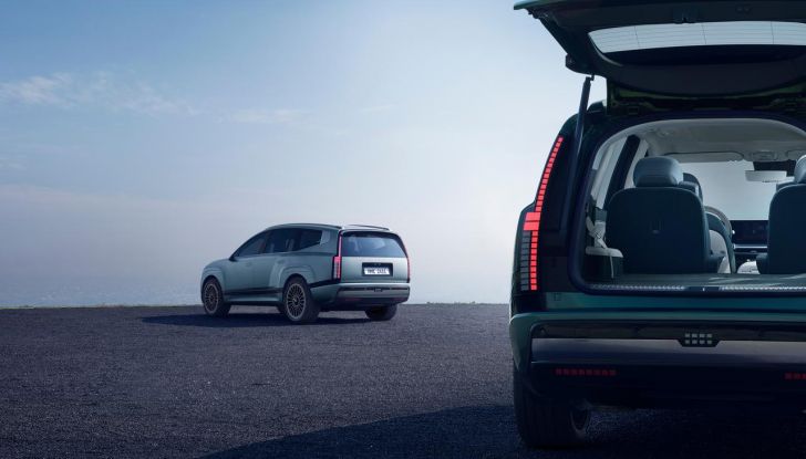 Hyundai Ioniq 9: caratteristiche, design, abitacolo, versioni, motori, prestazioni e autonomia - Foto 6 di 124