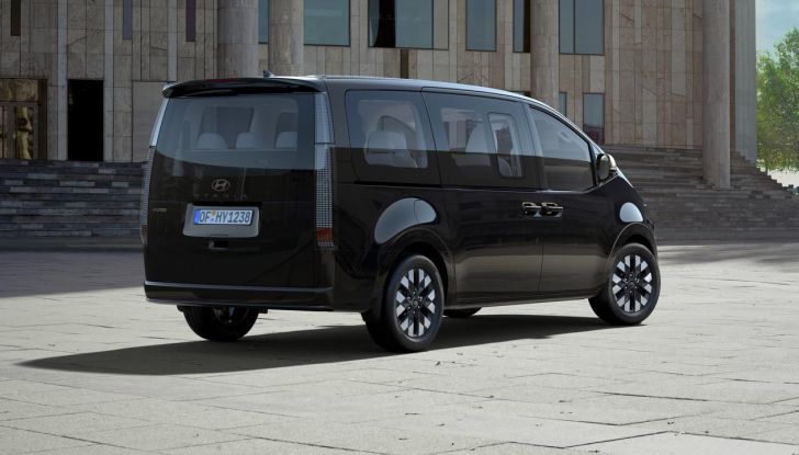 Hyundai Staria Full Hybrid