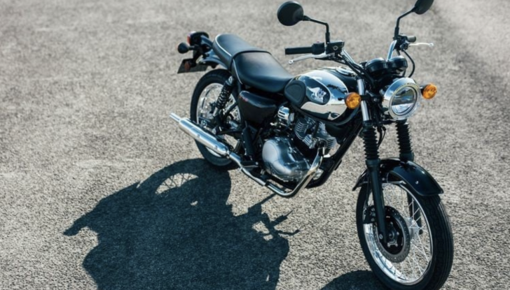 Kawasaki W230 debutta sul mercato con un prezzo competitivo - Foto 5 di 10