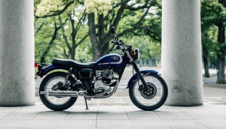 Kawasaki W230 debutta sul mercato con un prezzo competitivo - Foto 9 di 10