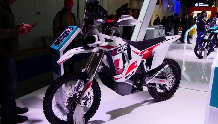 Kove 600 Lancer: la nuova cruiser cinese che sfida Honda Rebel e Kawasaki Eliminator - Foto 36 di 36