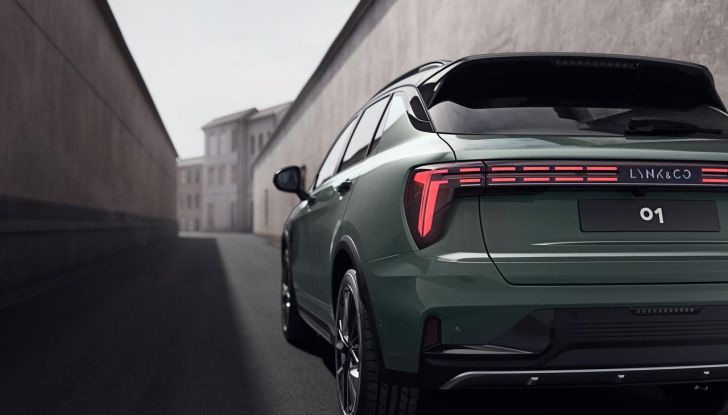 Nuova Lynk & Co 01: annunciati prezzi e allestimenti - Foto 9 di 13