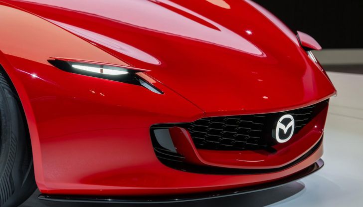 Mazda Iconic SP: confermato l’arrivo della versione di produzione - Foto 10 di 27