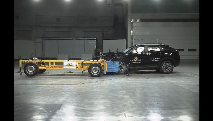 Omoda 5 EV conquista cinque stelle nei test di sicurezza Euro NCAP e ANCAP - Foto 21 di 21