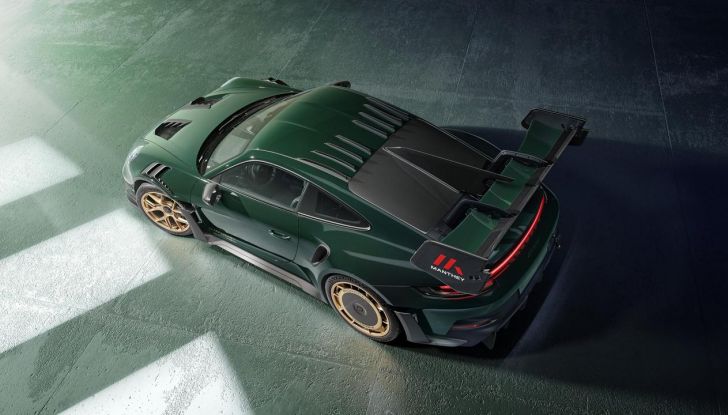 Porsche 911 GT3 RS by Manthey Racing