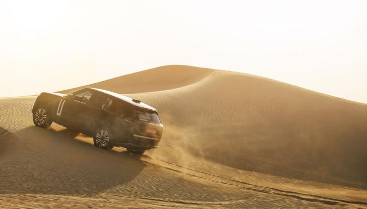 Range Rover Electric supera i test più estremi: promette prestazioni da V8 - Foto 5 di 10