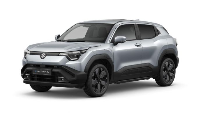 Suzuki e Vitara: caratteristiche, design, abitacolo, motore e disponibilità - Foto 17 di 27