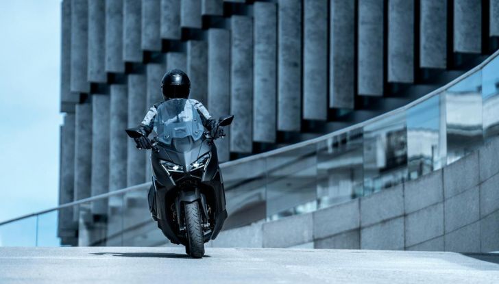 Yamaha NMAX 125 2025: caratteristiche, design, versioni, motore, prezzi e disponibilità - Foto 6 di 34