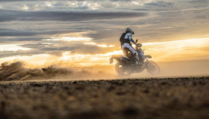 Yamaha Ténéré 700 2025: caratteristiche, design, versioni, motore, prezzi e disponibilità - Foto 26 di 29