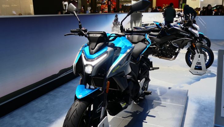 CFMoto 675NK, nuova naked dal design audace - Foto 19 di 26