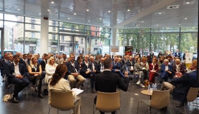 Guida Top Dealers Italia 2025: Fiat e Lombardia in vetta alla classifica